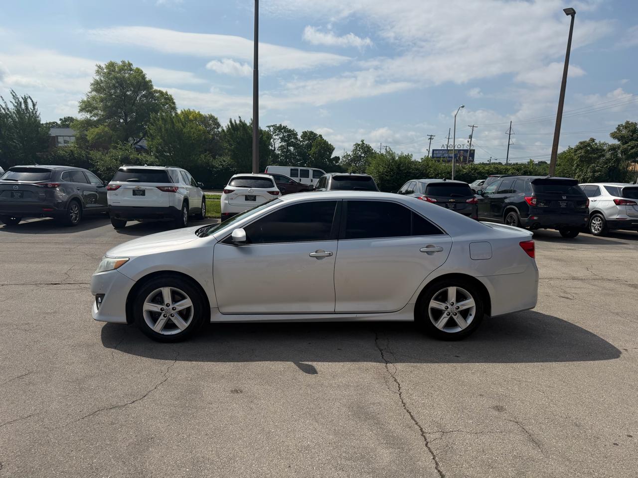 Toyota Camry 2014.5 4dr Sdn I4 Auto SE Sport (Natl) 2014