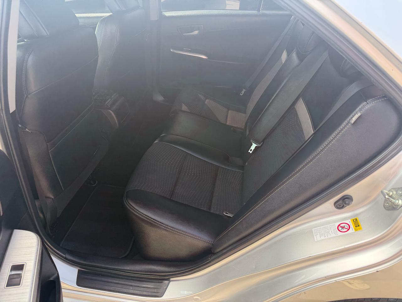Toyota Camry 2014.5 4dr Sdn I4 Auto SE Sport (Natl) 2014