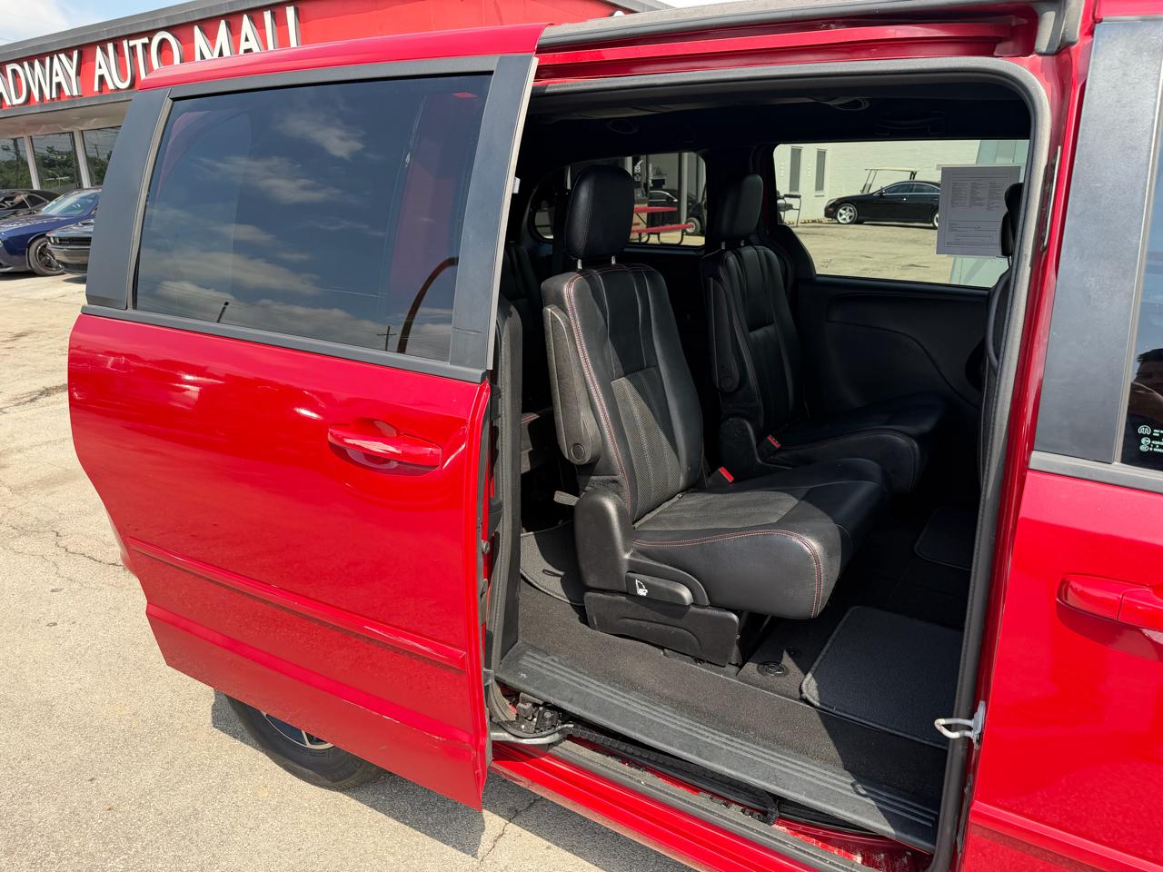 Dodge Grand Caravan R/T 2016
