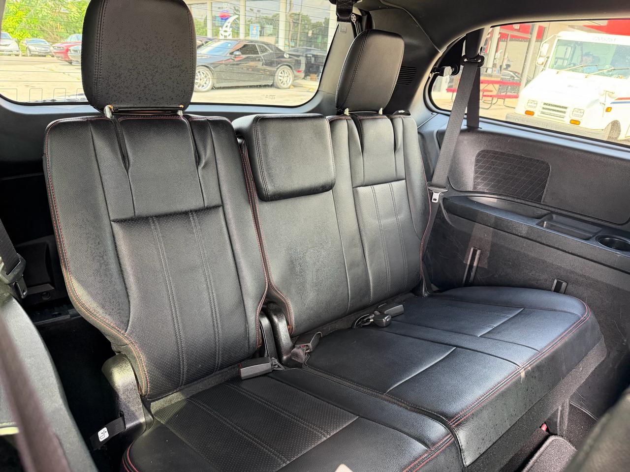 Dodge Grand Caravan R/T 2016