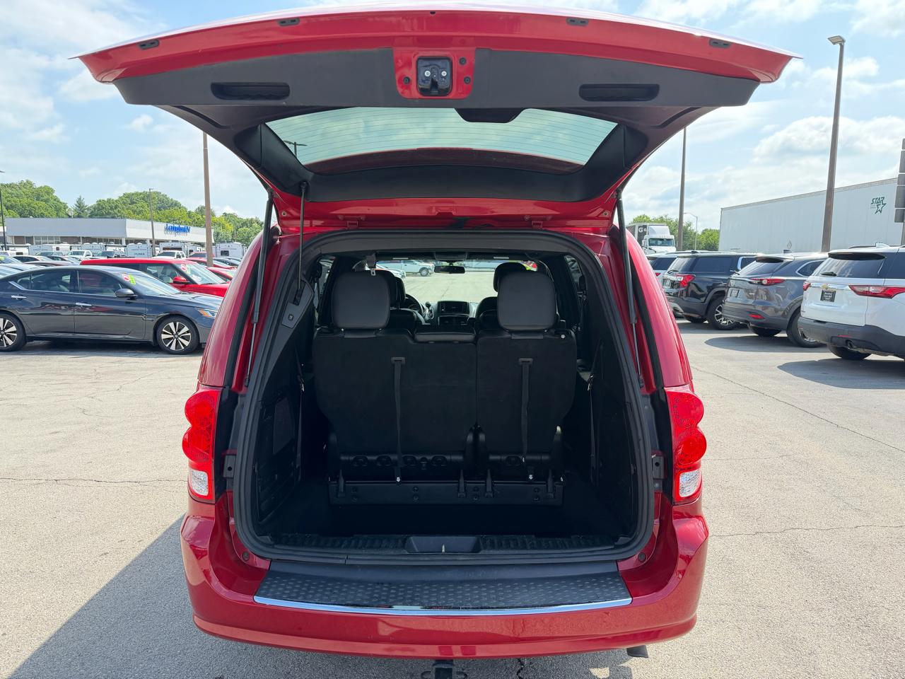 Dodge Grand Caravan R/T 2016