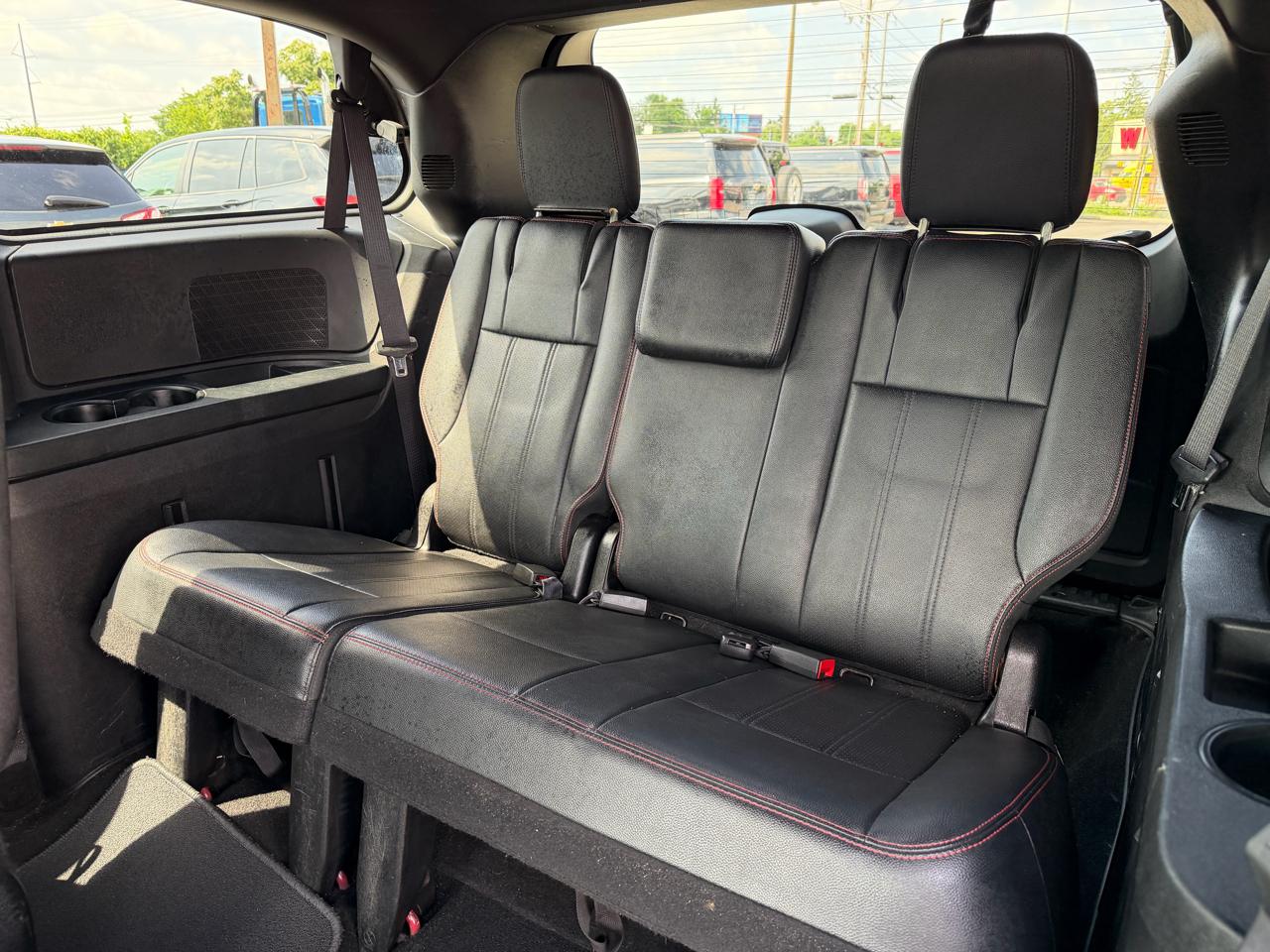 Dodge Grand Caravan R/T 2016