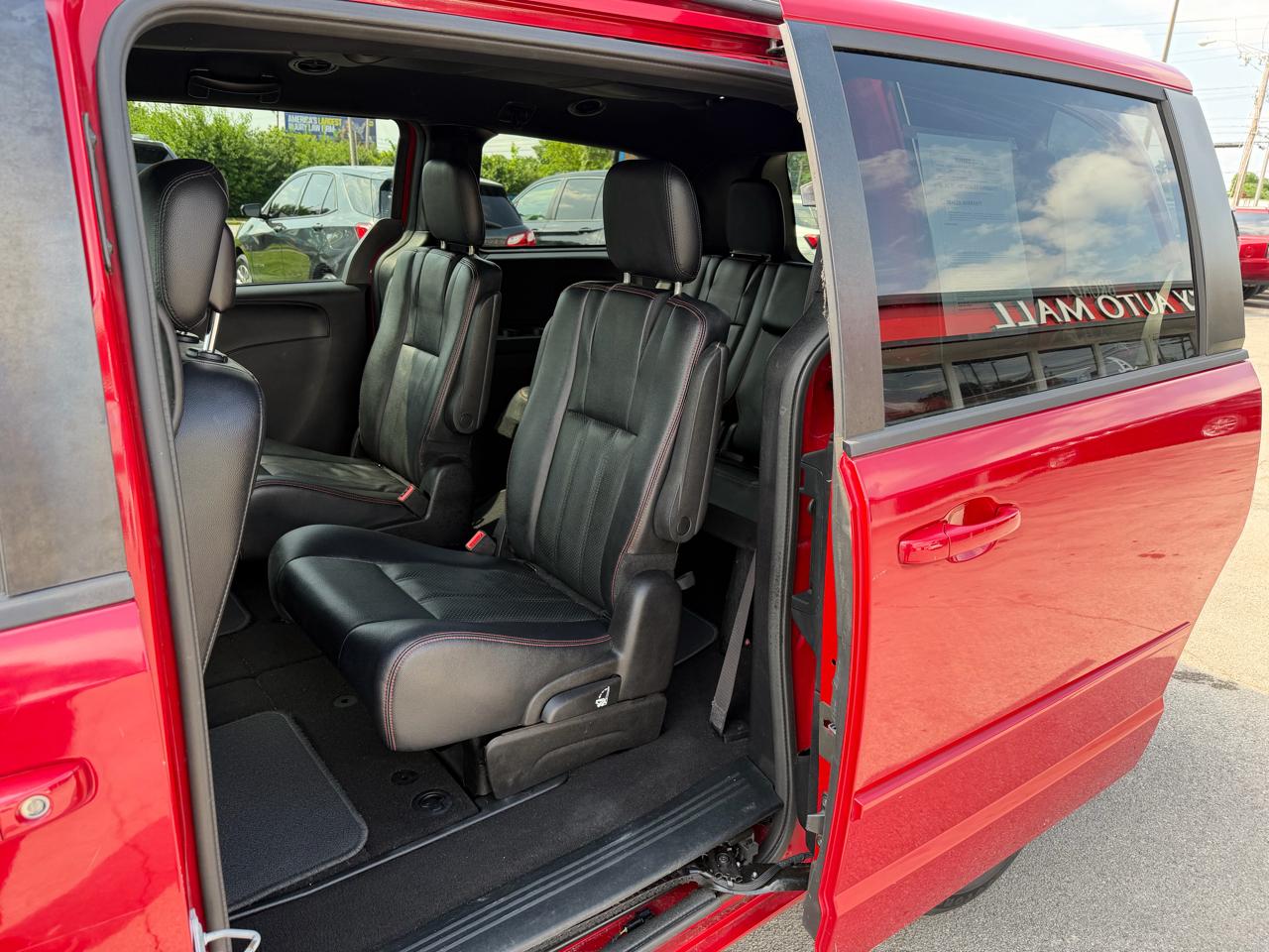 Dodge Grand Caravan R/T 2016