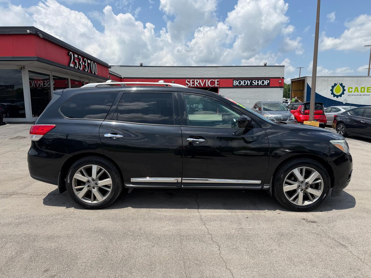 Nissan Pathfinder Platinum 2016