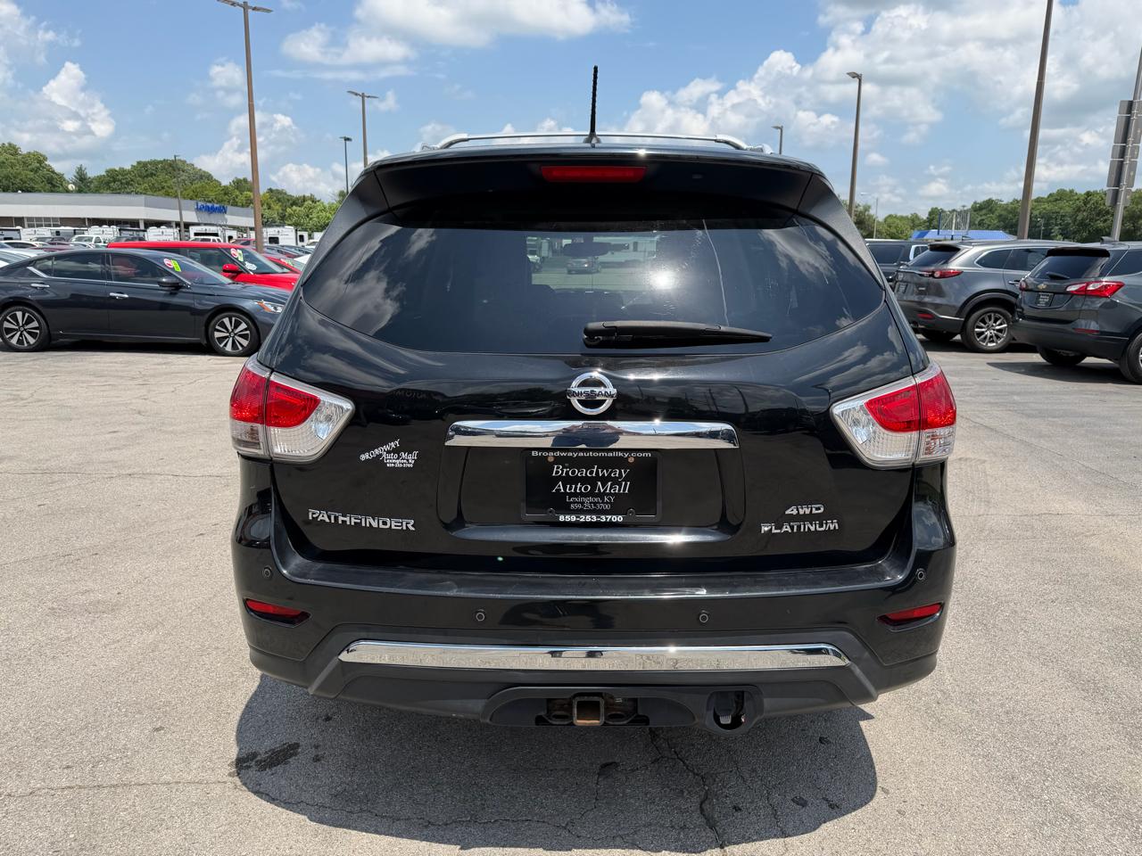 Nissan Pathfinder Platinum 2016