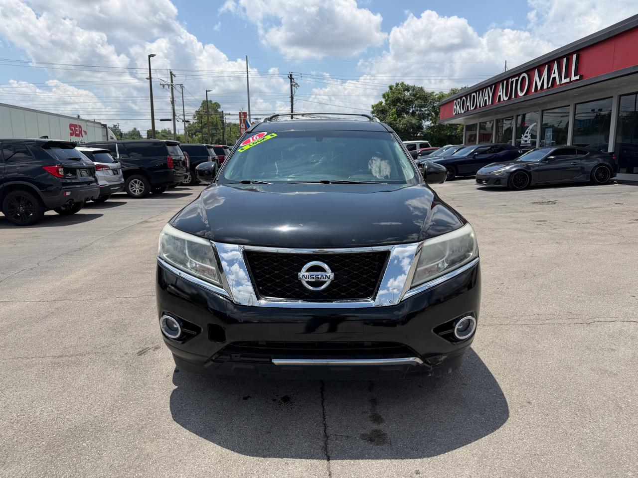Nissan Pathfinder Platinum 2016