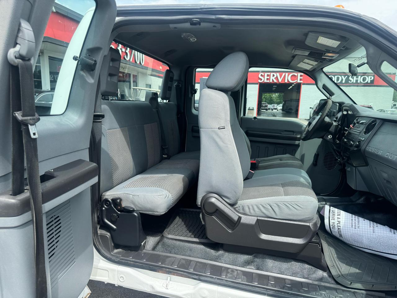 Ford Super Duty F-250 SRW 4WD SuperCab 142" Lariat 2014