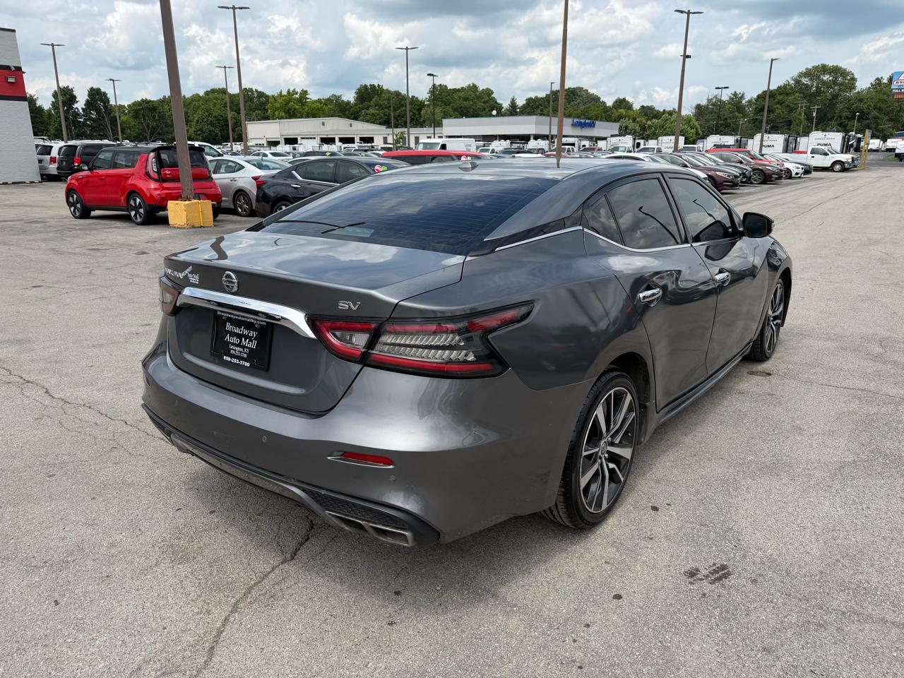 Nissan Maxima SV 2020