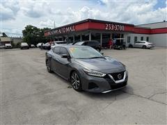 2020 Nissan Maxima 