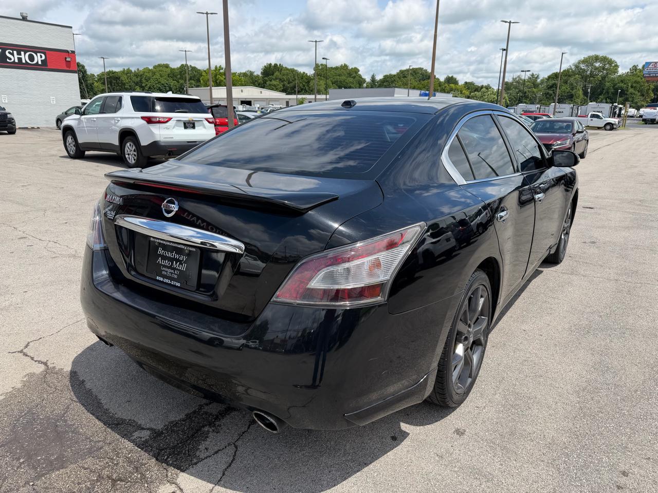 Nissan Maxima SV 2014