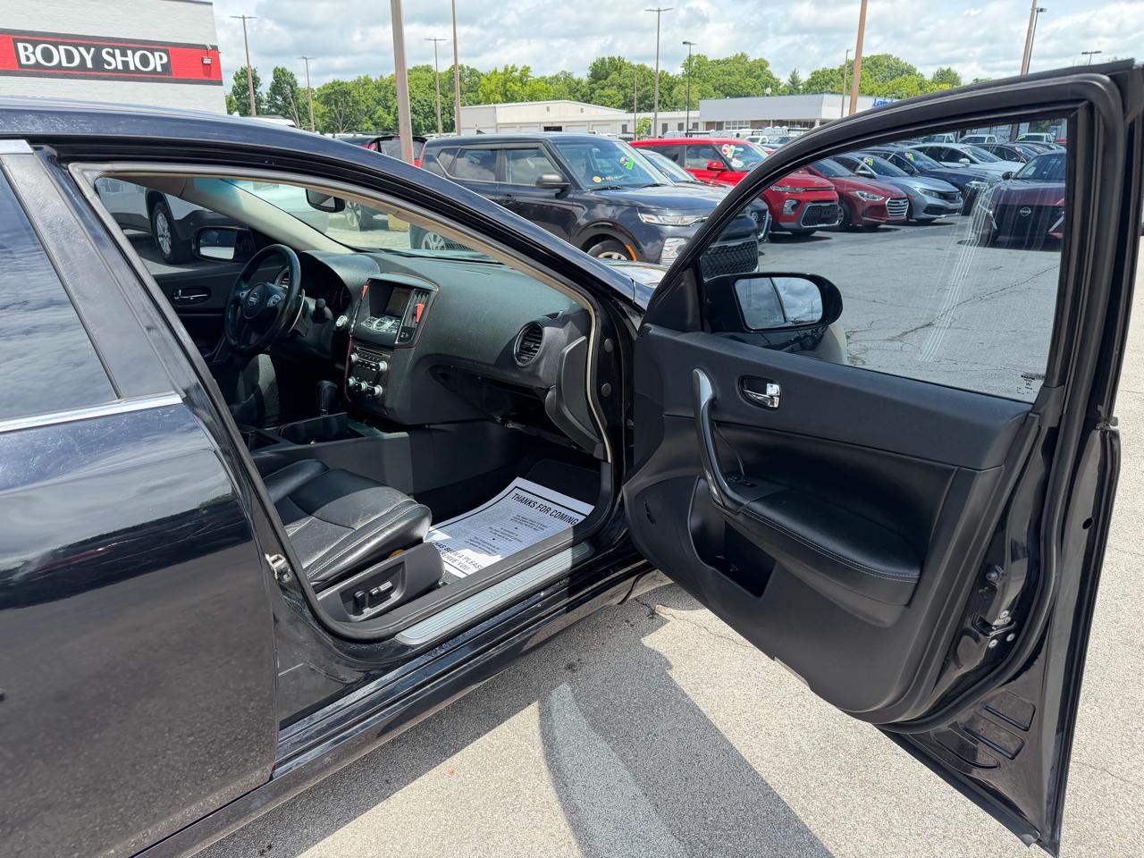 Nissan Maxima SV 2014