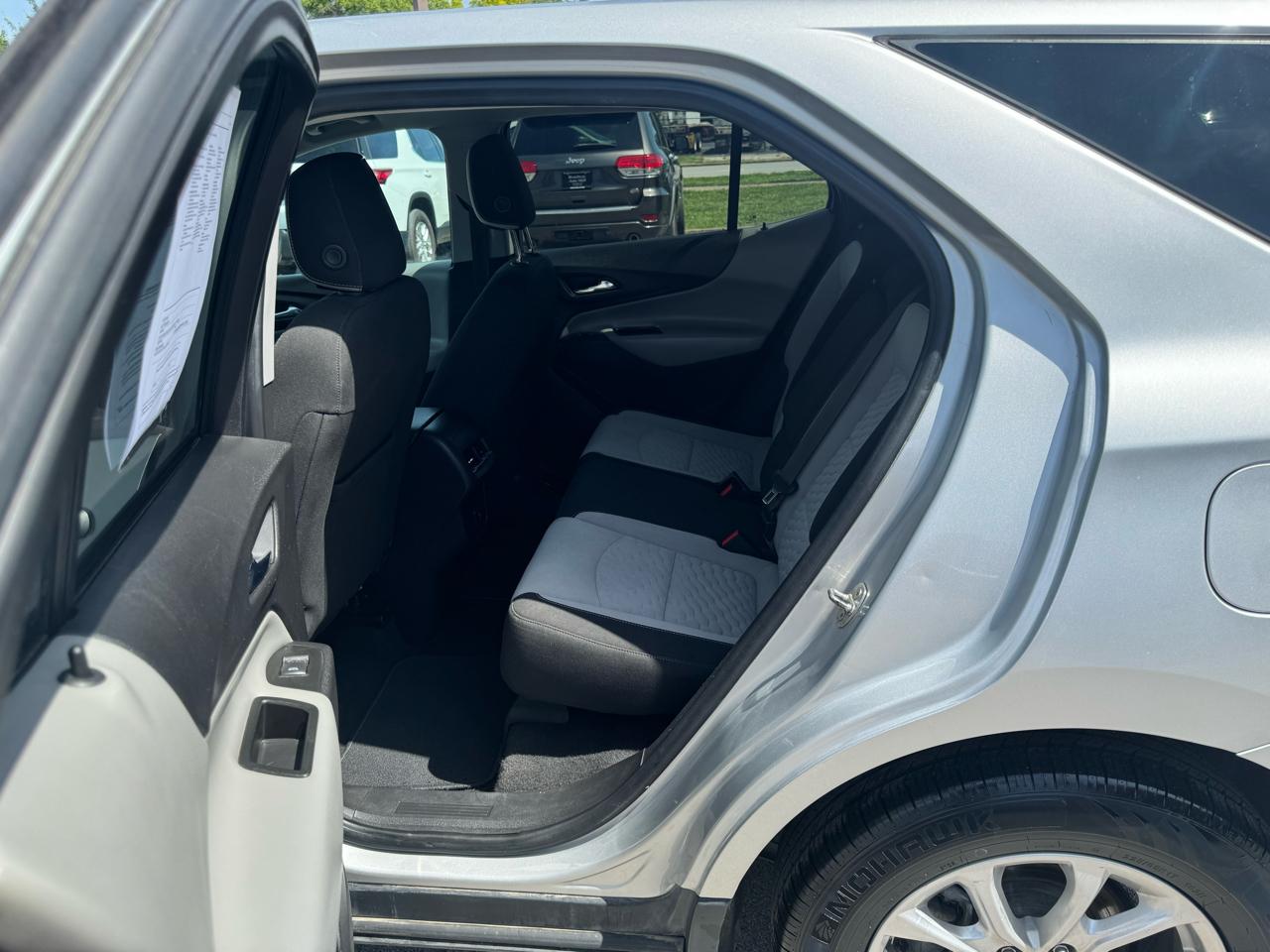 Chevrolet Equinox AWD 4dr LS w/1LS 2020