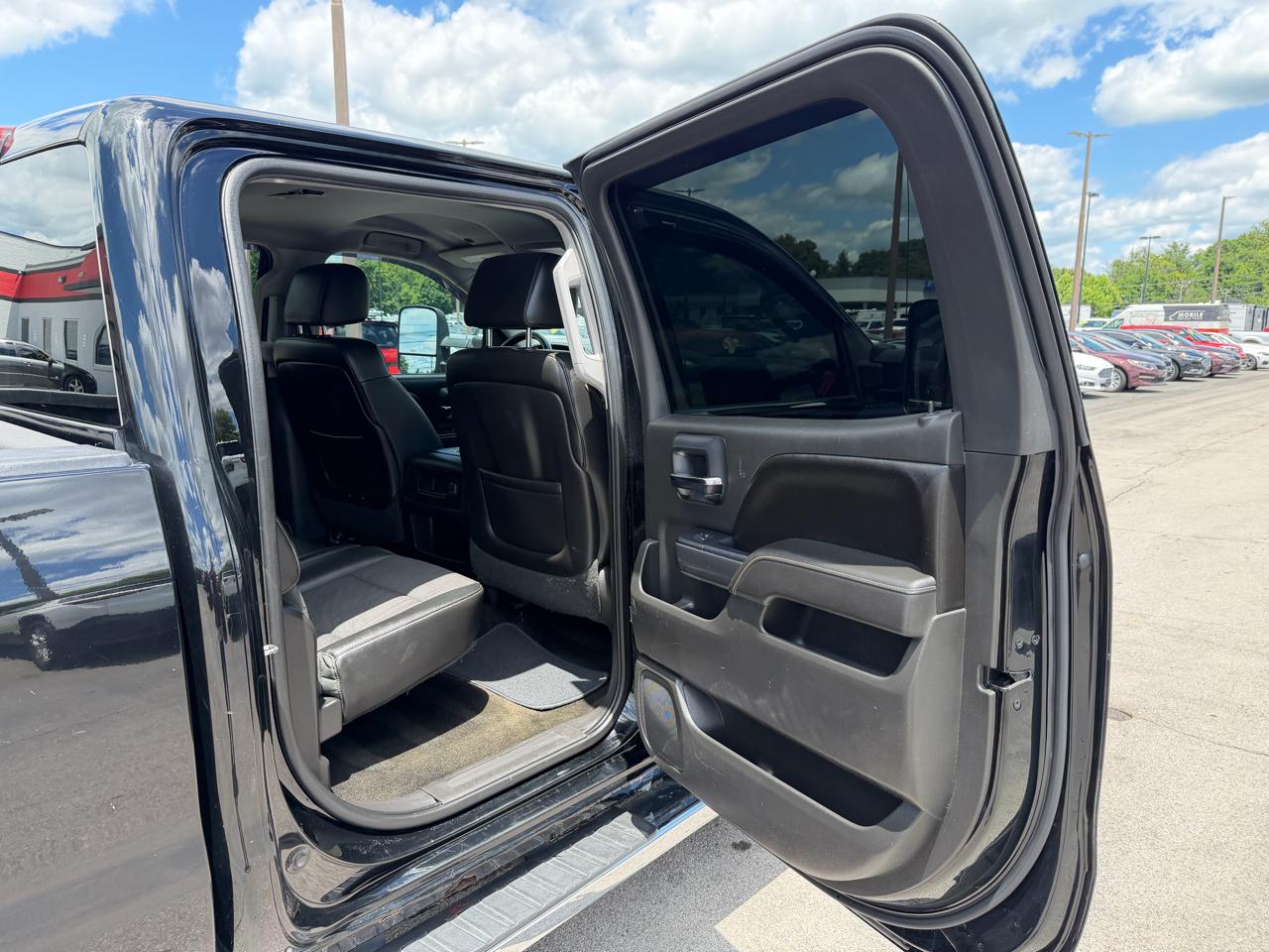 GMC Sierra 1500 4WD Crew Cab 143.5" SLE 2015