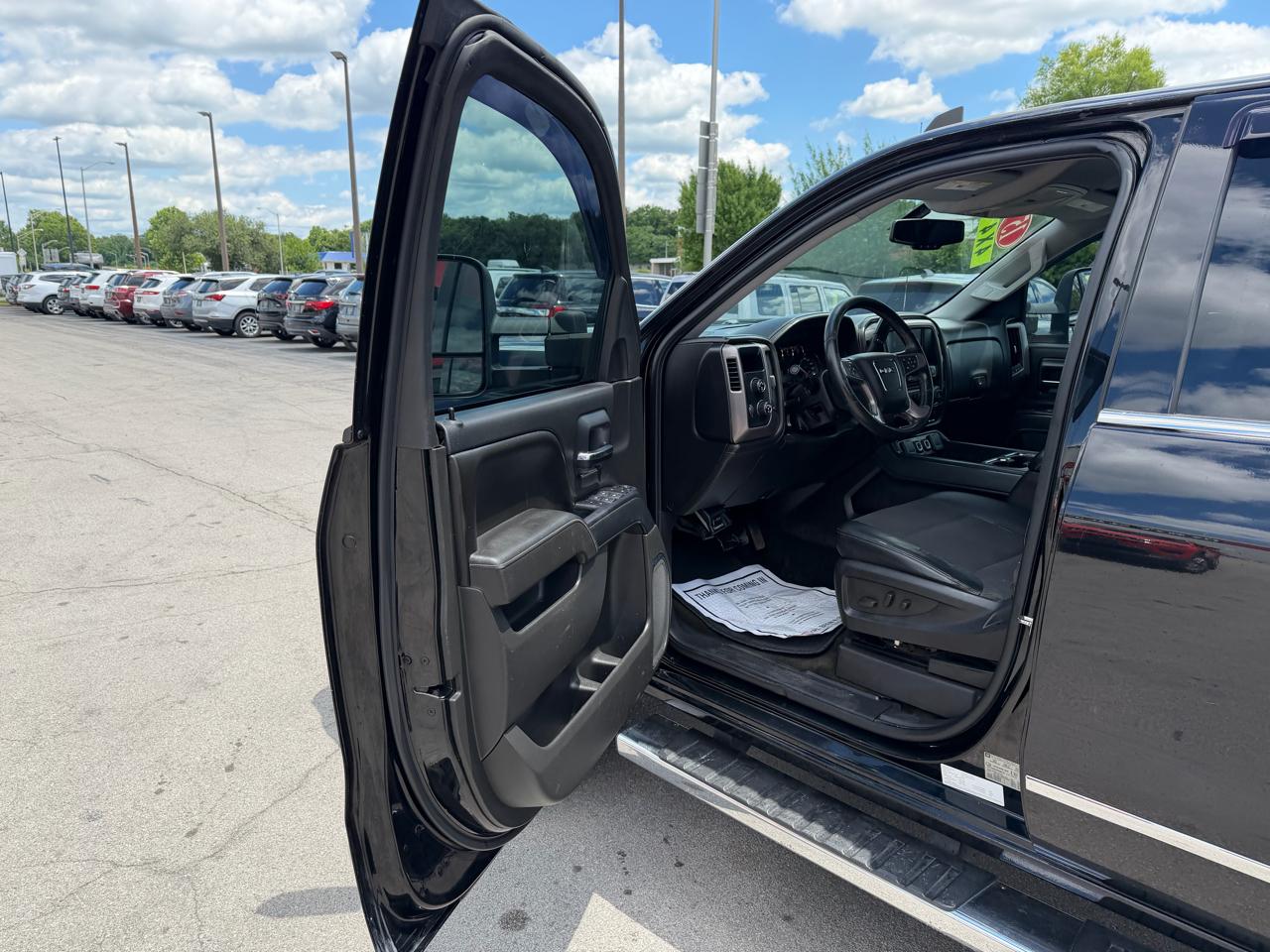 GMC Sierra 1500 4WD Crew Cab 143.5" SLE 2015
