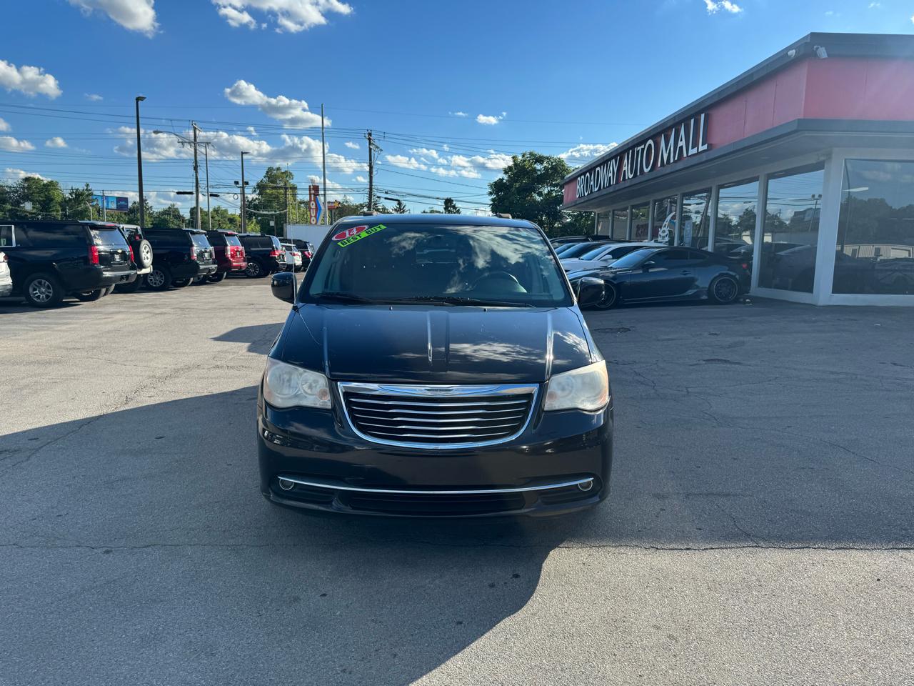 Chrysler Town & Country 4dr Wgn Touring 2014