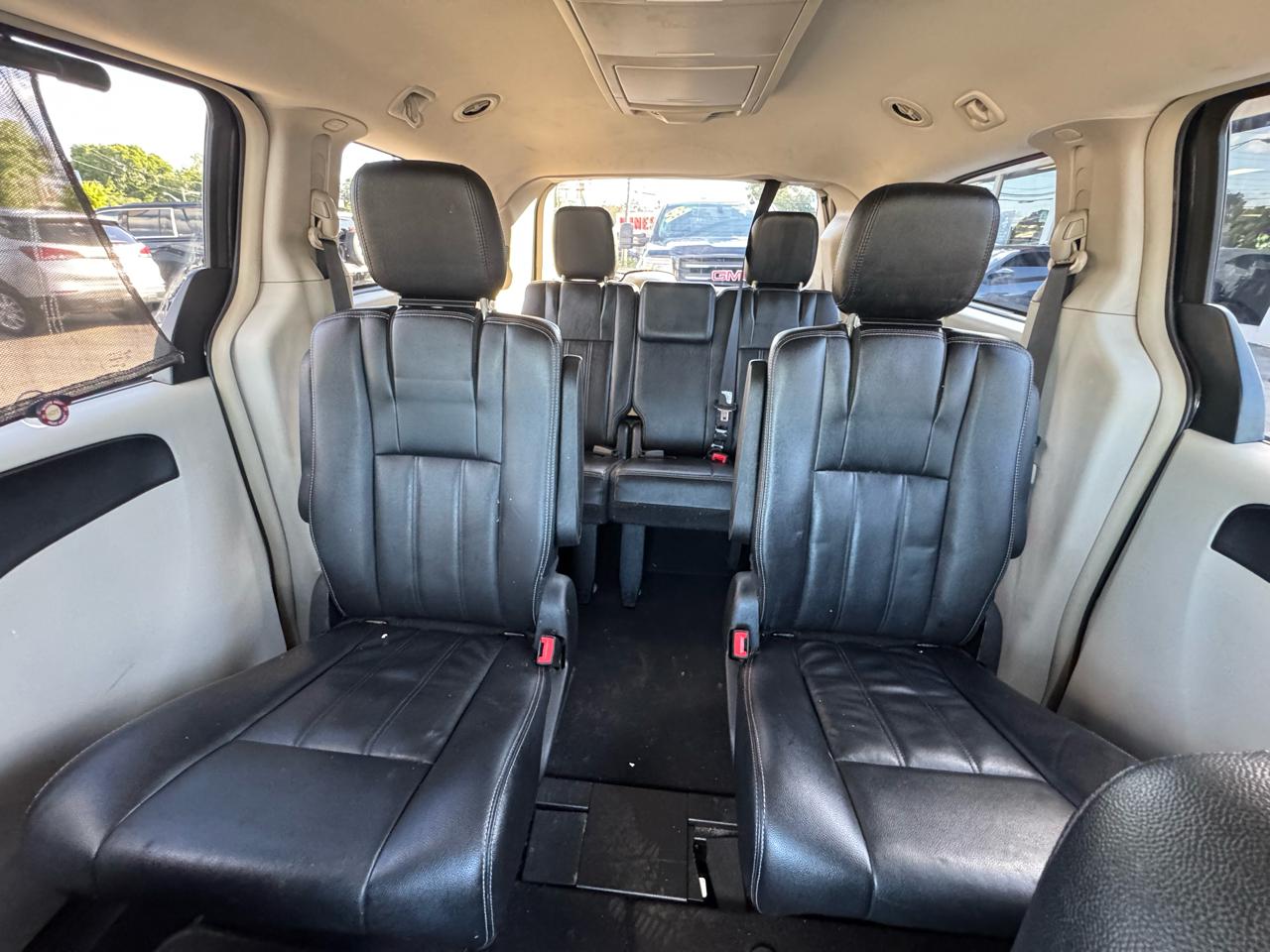 Chrysler Town & Country 4dr Wgn Touring 2014