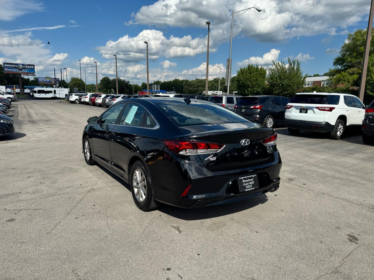 Hyundai Sonata SE 2.4L 2019