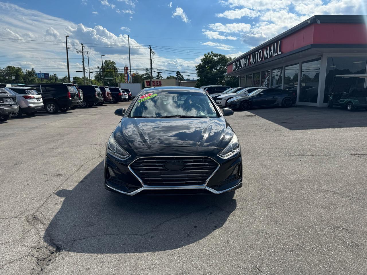 Hyundai Sonata SE 2.4L 2019