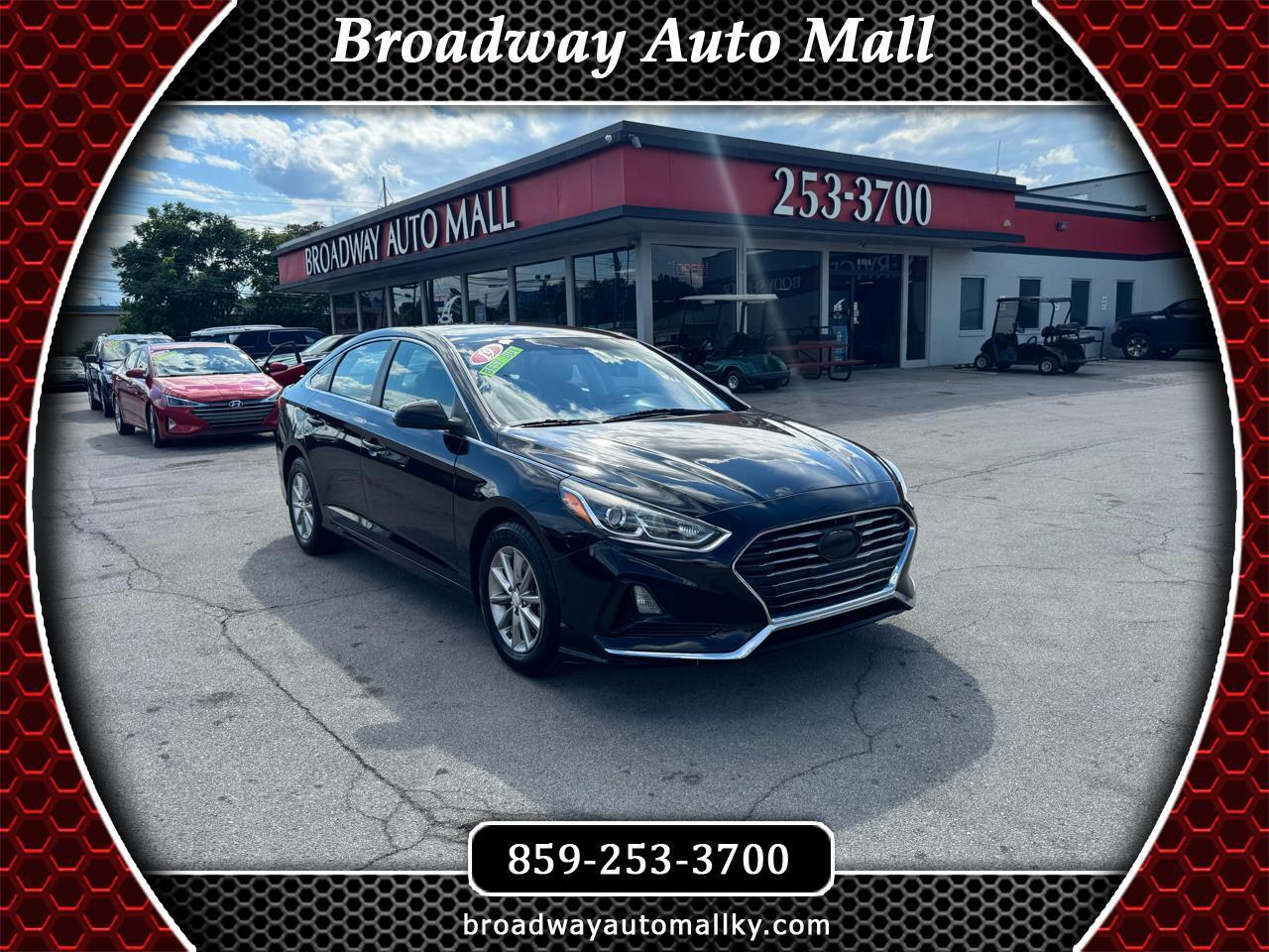 Hyundai Sonata SE 2.4L 2019