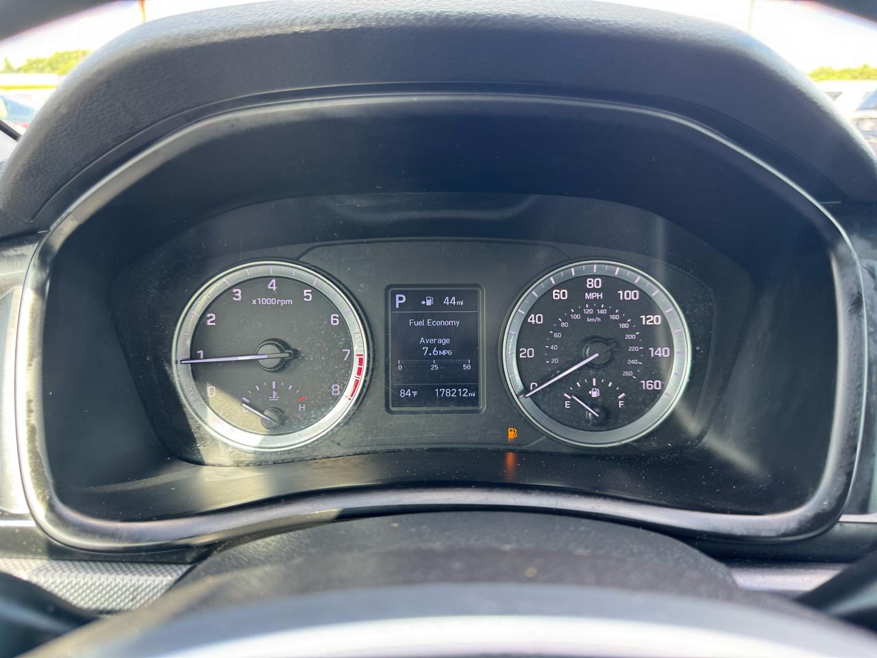 Hyundai Sonata SE 2.4L 2019