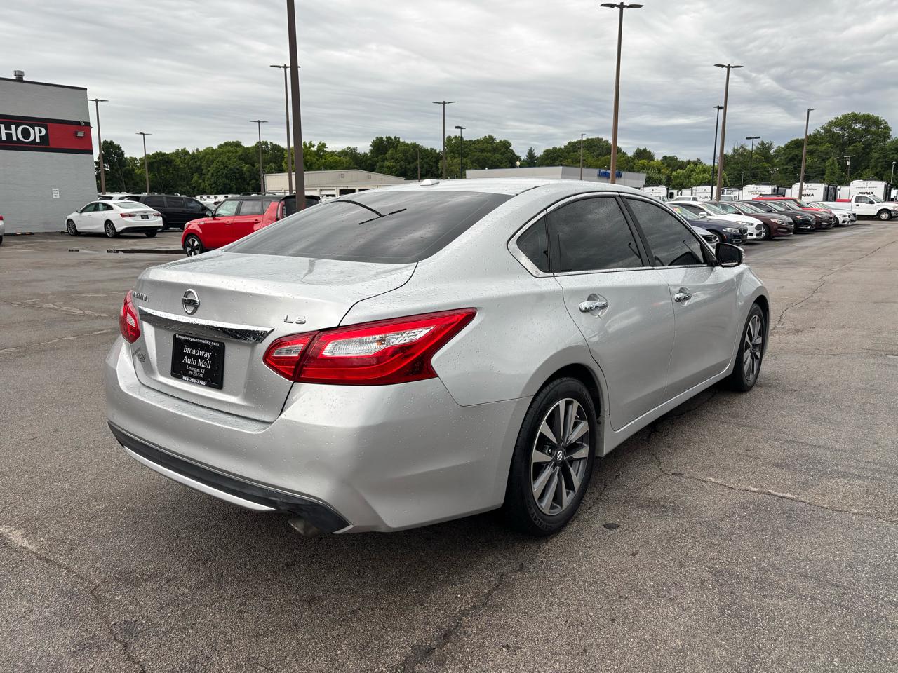 Nissan Altima 2017.5 2.5 SL Sedan 2017