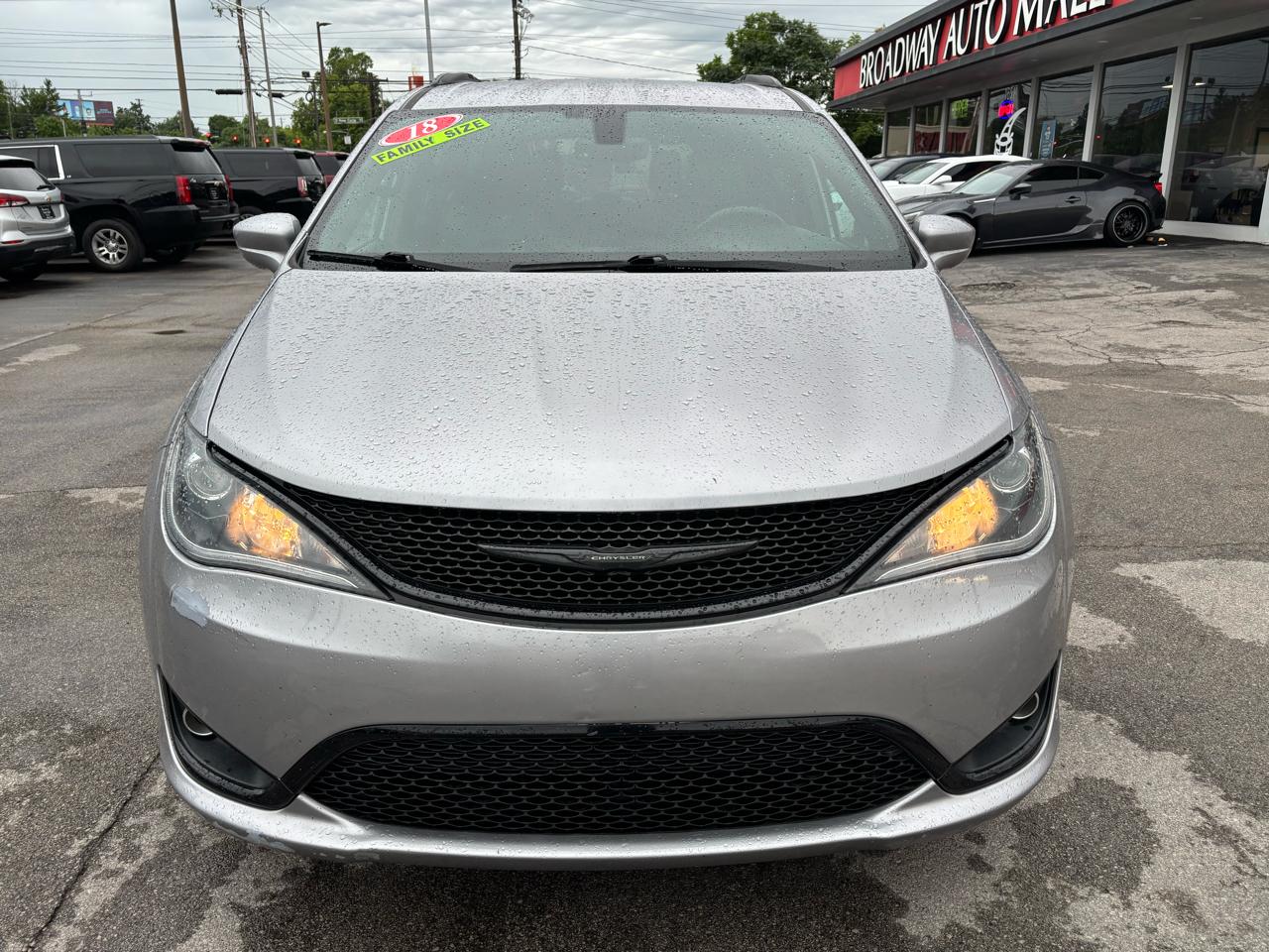 Chrysler Pacifica Touring L Plus FWD 2018