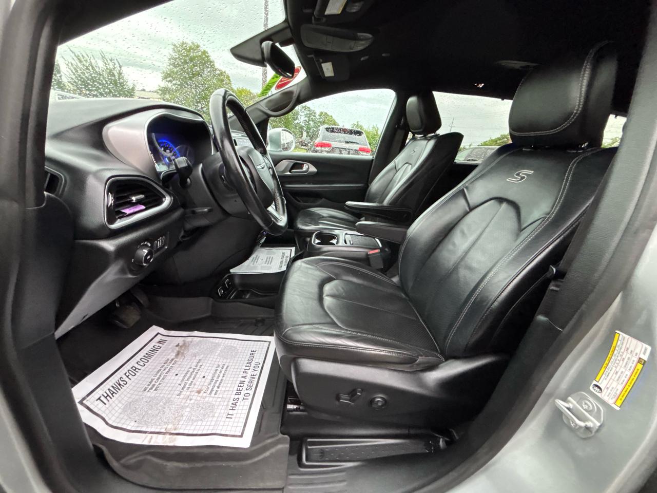 Chrysler Pacifica Touring L Plus FWD 2018