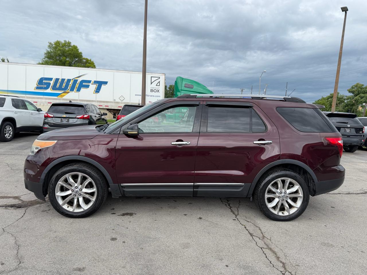 Ford Explorer 4WD 4dr XLT 2011