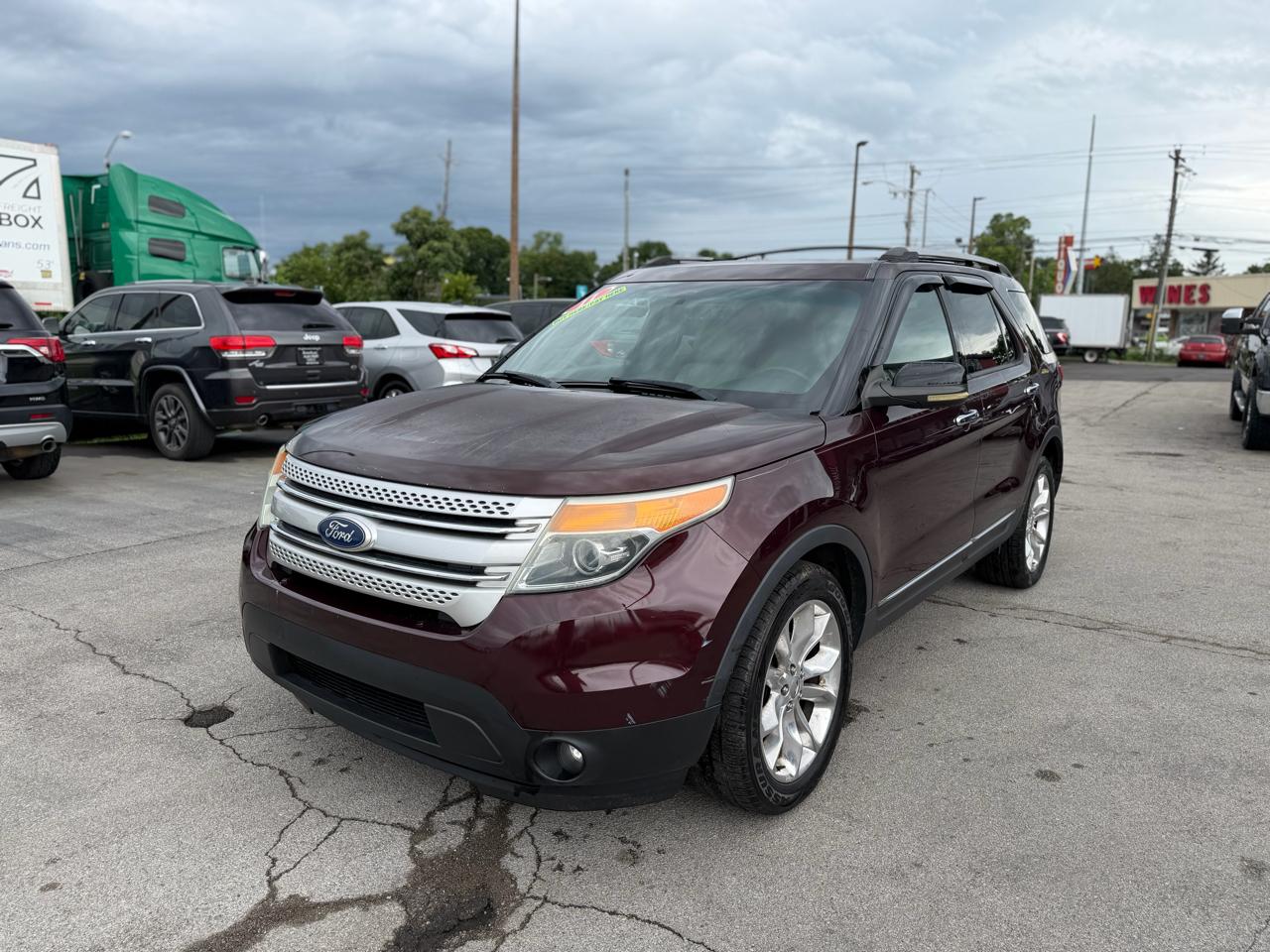 Ford Explorer 4WD 4dr XLT 2011