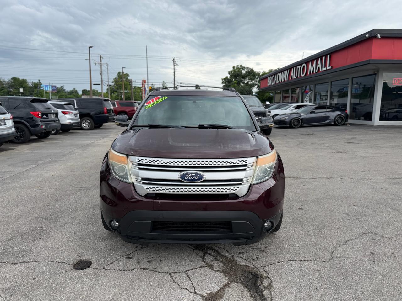 Ford Explorer 4WD 4dr XLT 2011