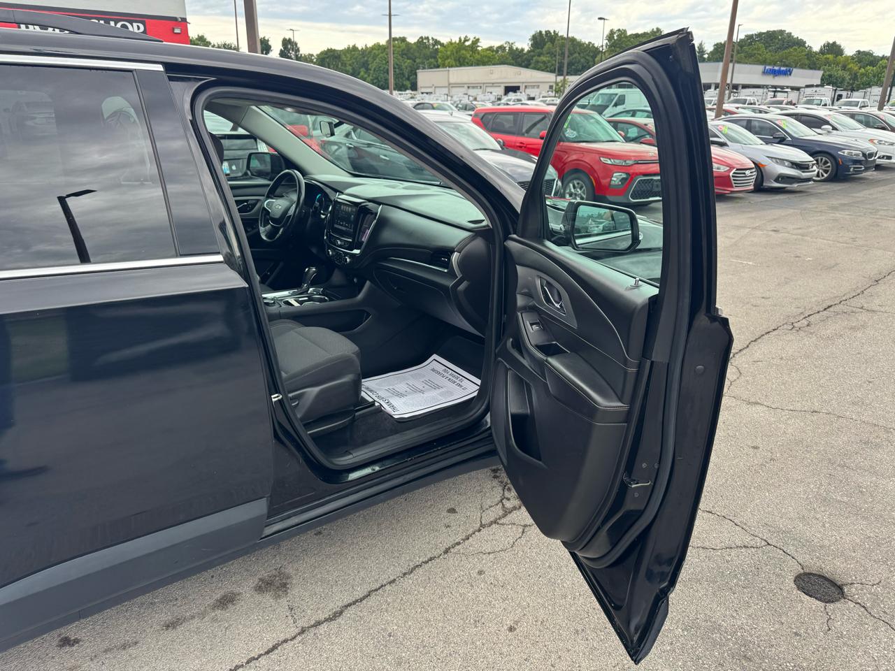 Chevrolet Traverse FWD 4dr LT Cloth w/1LT 2018