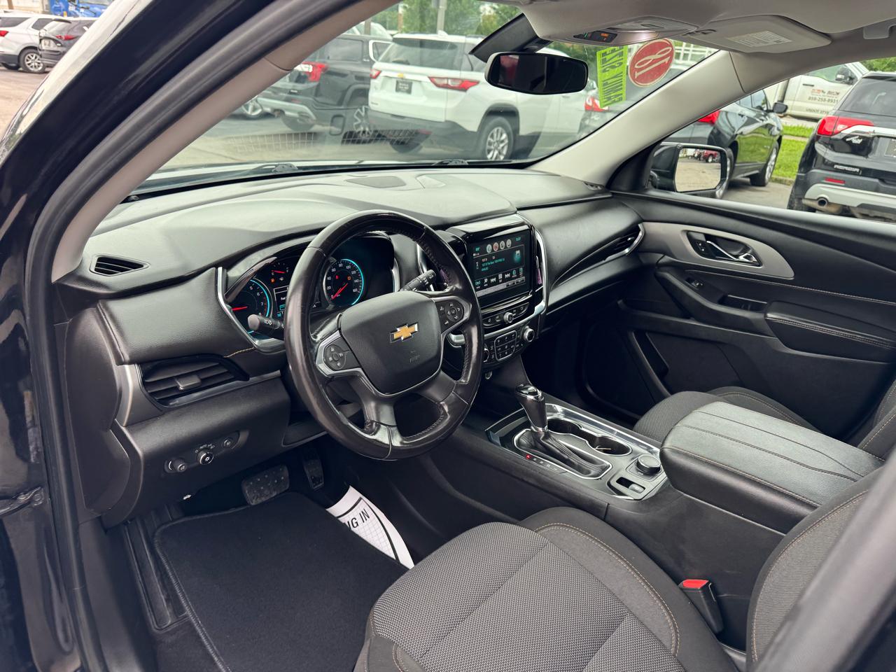 Chevrolet Traverse FWD 4dr LT Cloth w/1LT 2018