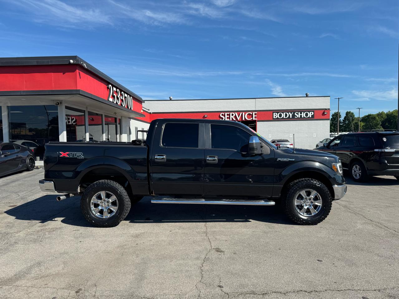 Ford F-150 4WD SuperCrew 145" XLT 2014