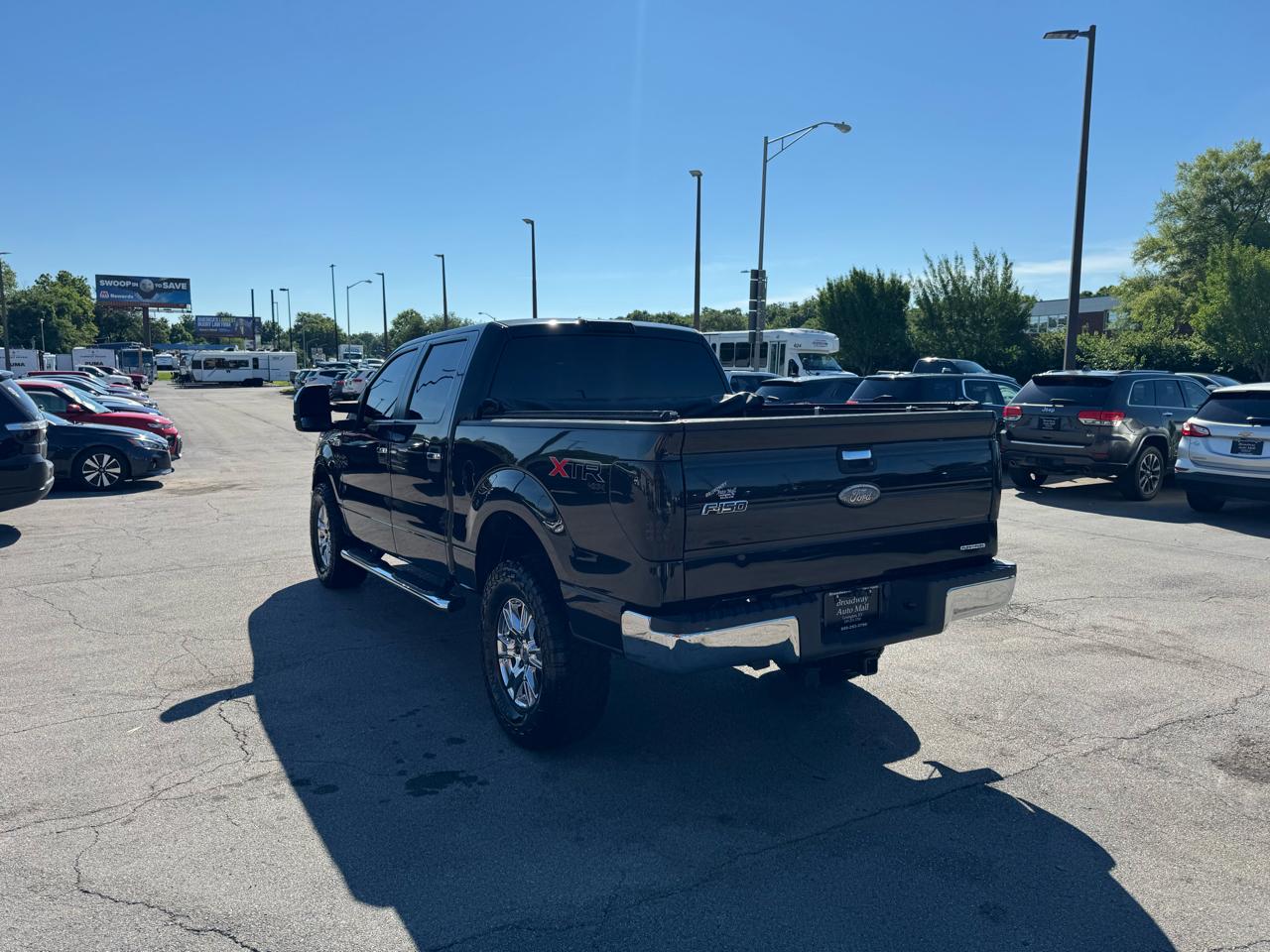 Ford F-150 4WD SuperCrew 145" XLT 2014