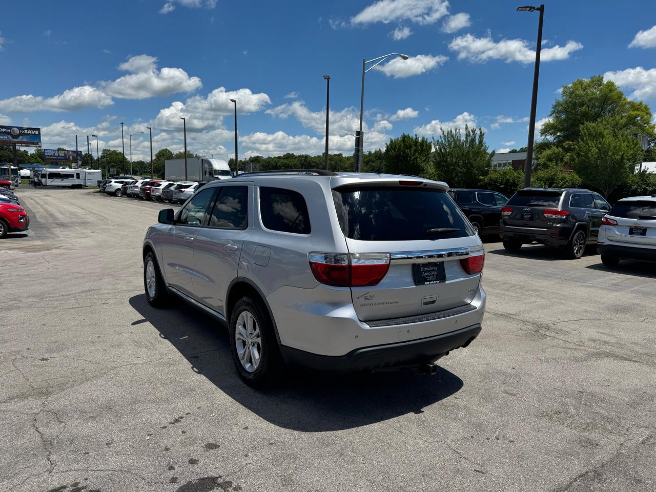 Dodge Durango 2WD 4dr Crew 2011