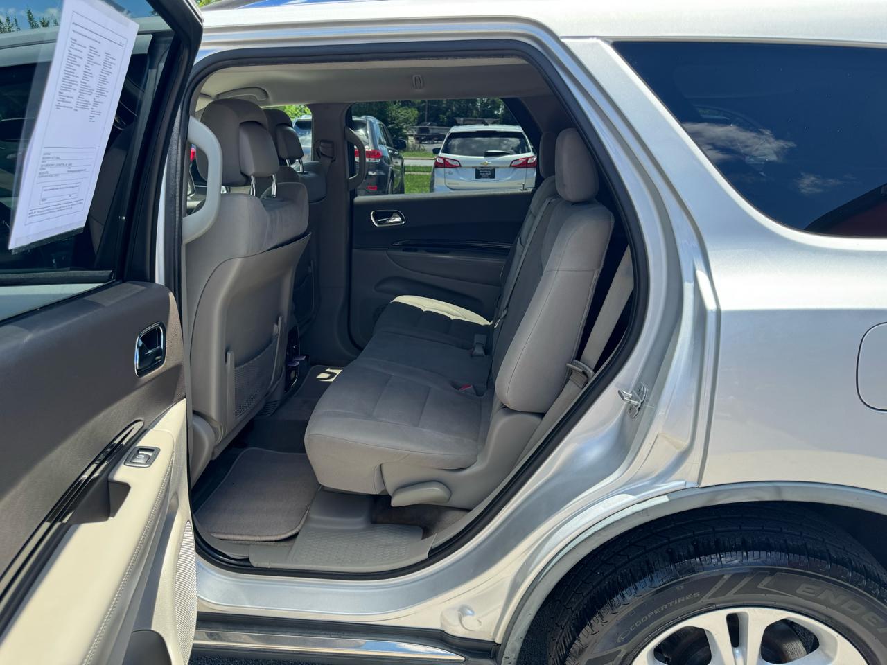 Dodge Durango 2WD 4dr Crew 2011