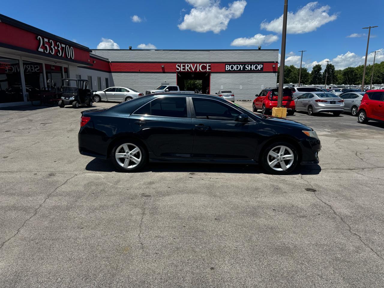 Toyota Camry 4dr Sdn I4 Auto SE Sport Limited Edition (Natl) 2012