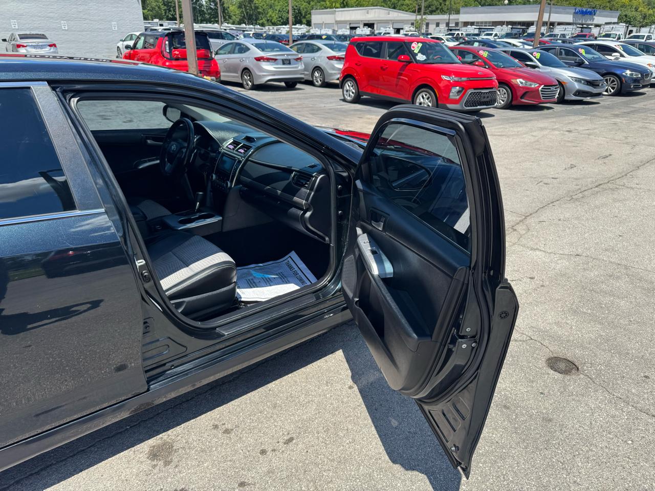Toyota Camry 4dr Sdn I4 Auto SE Sport Limited Edition (Natl) 2012