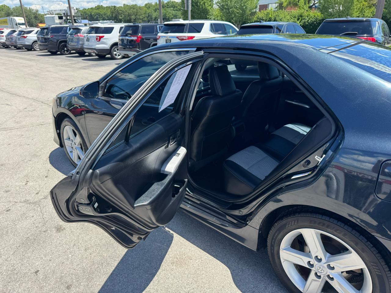 Toyota Camry 4dr Sdn I4 Auto SE Sport Limited Edition (Natl) 2012