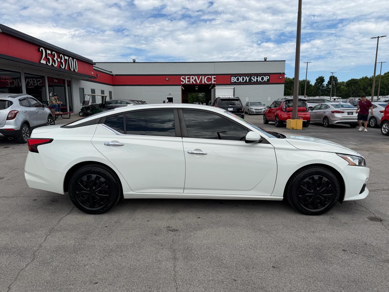 Nissan Altima S 2020