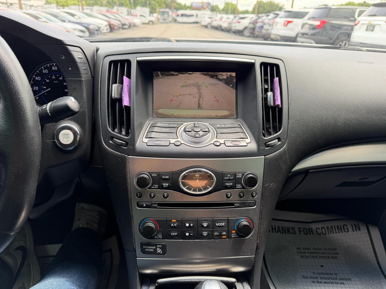 Infiniti G37 X 2011