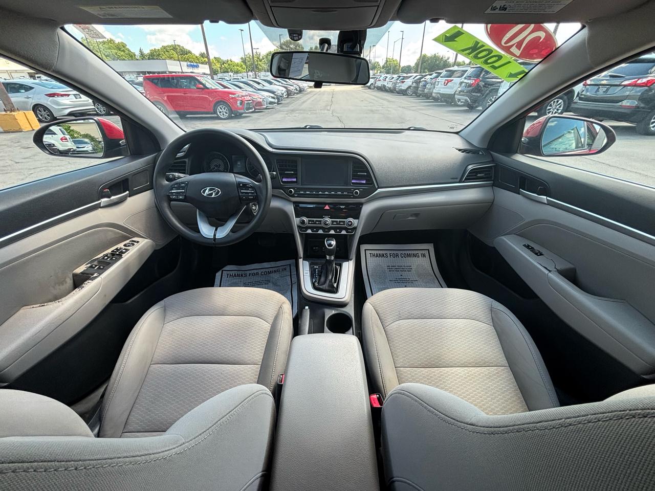 Hyundai Elantra SEL IVT 2020