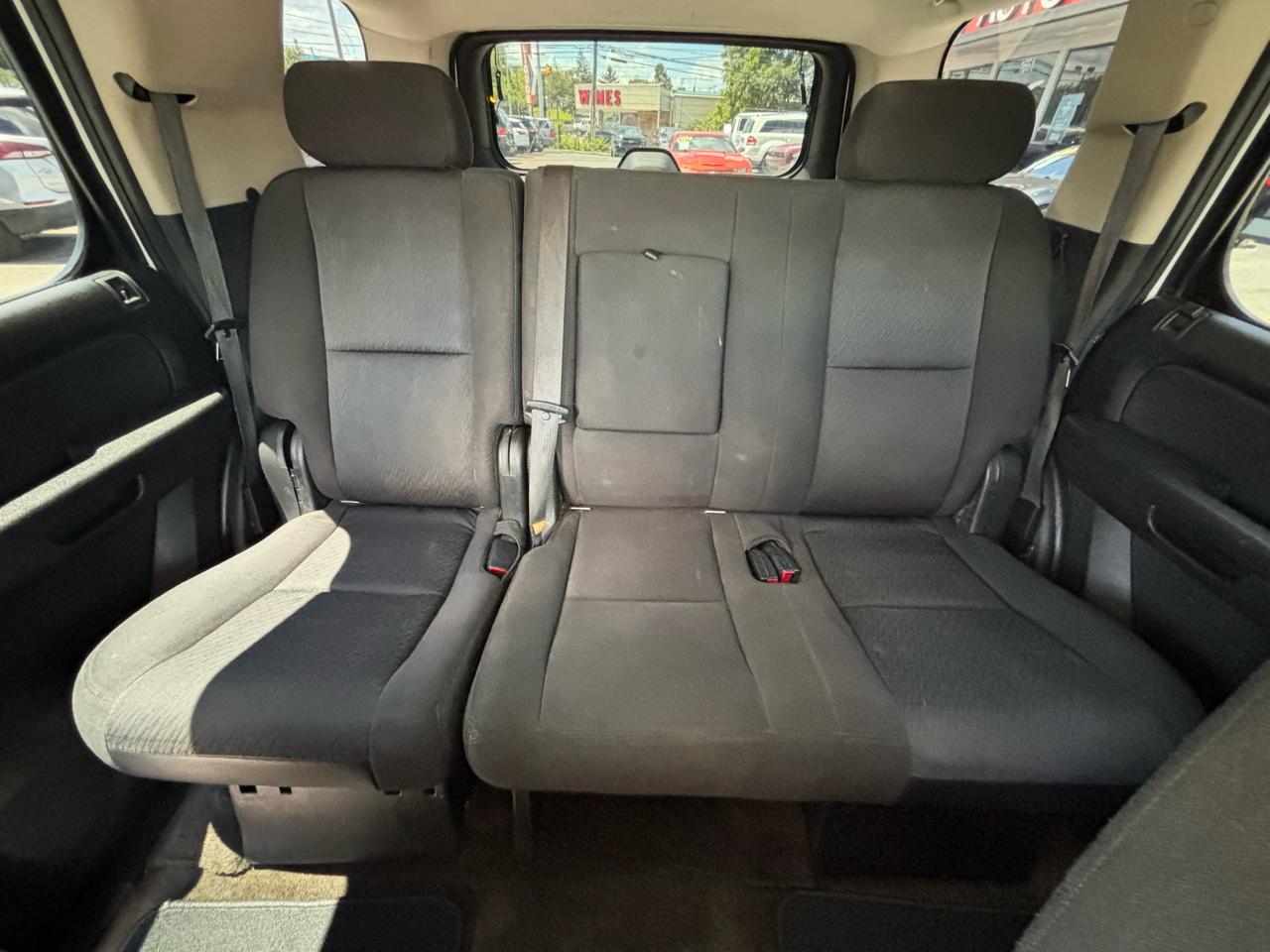 Chevrolet Tahoe 4WD 4dr 1500 LS 2010