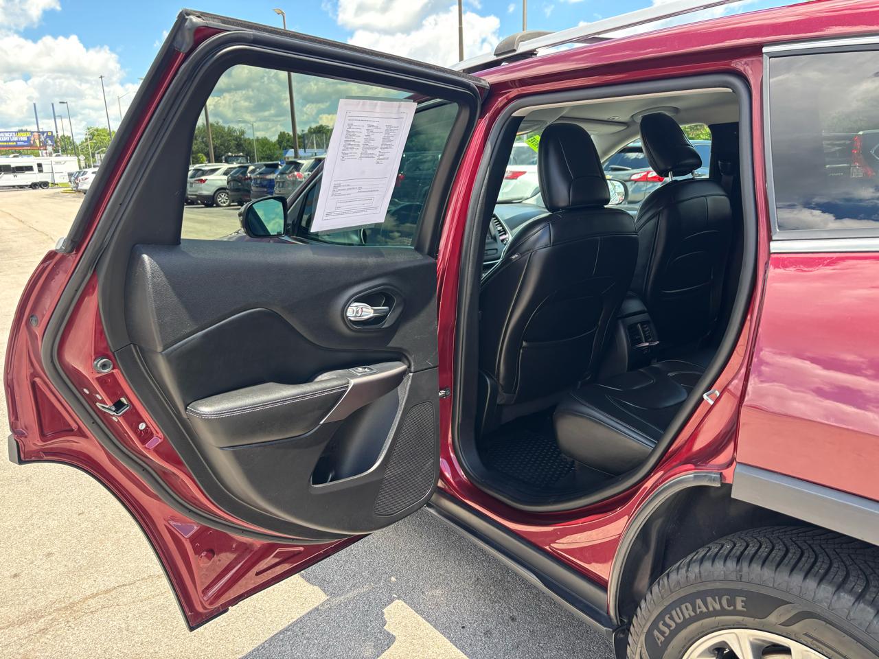 Jeep Cherokee Latitude Plus 4x4 2019