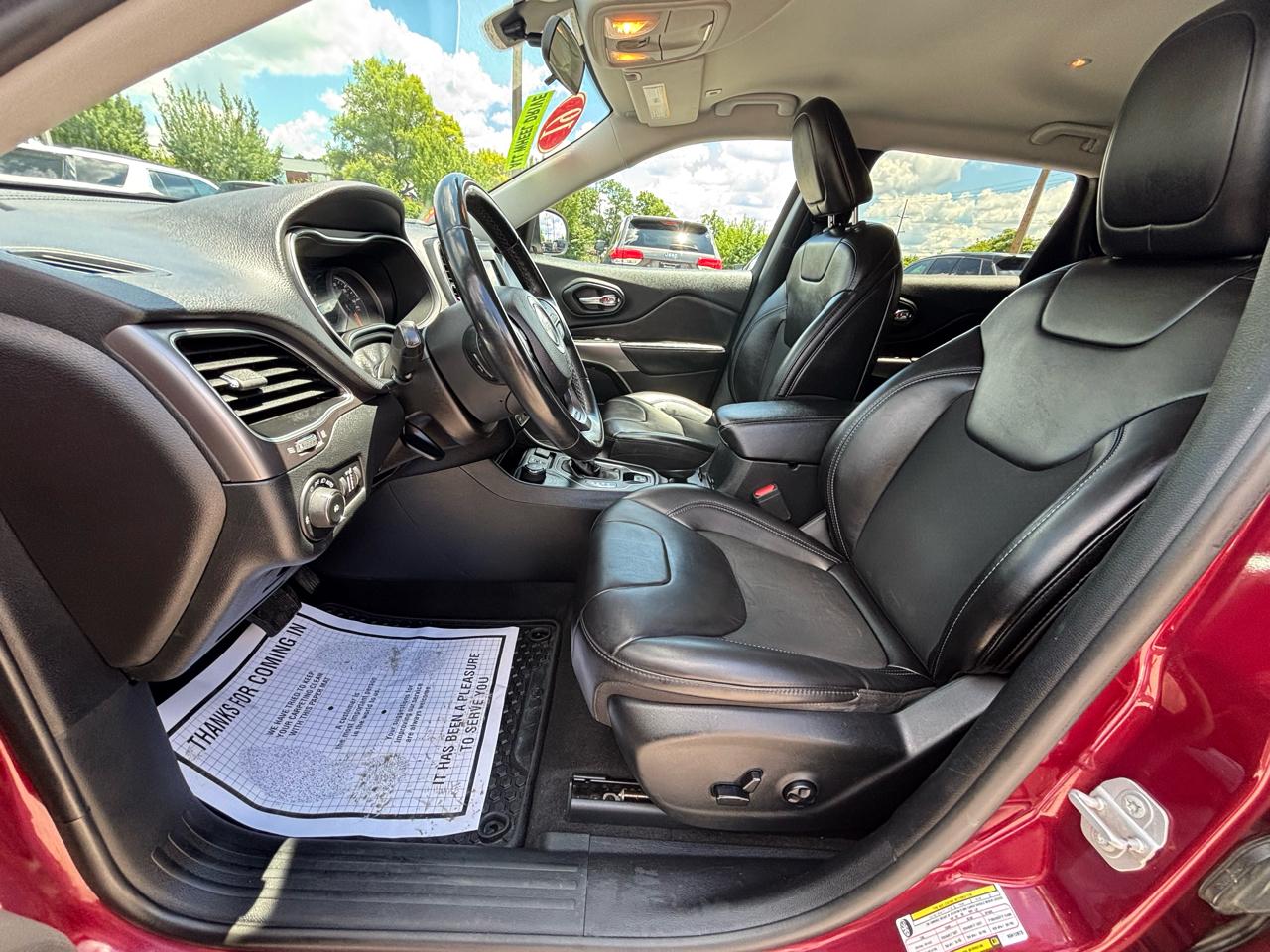 Jeep Cherokee Latitude Plus 4x4 2019