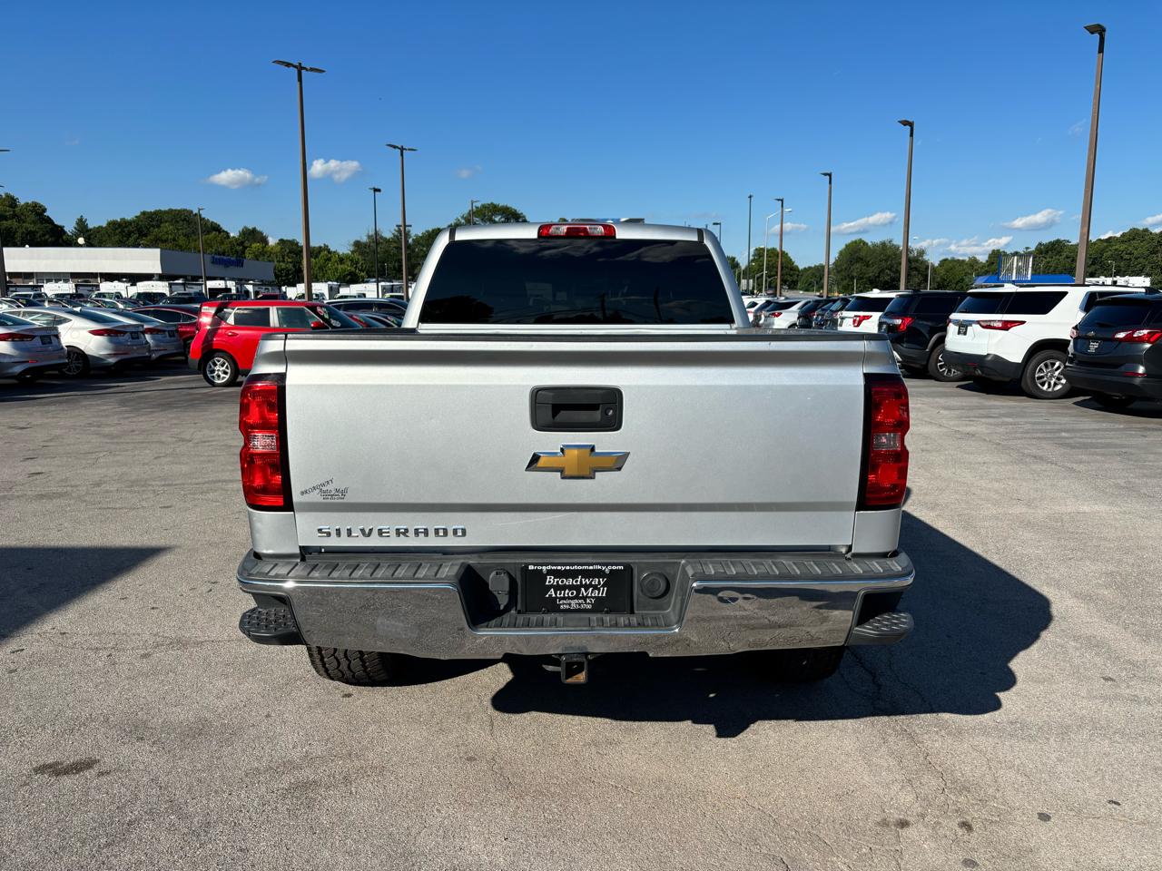 Chevrolet Silverado 1500 4WD Crew Cab 143.5" LT w/1LT 2015