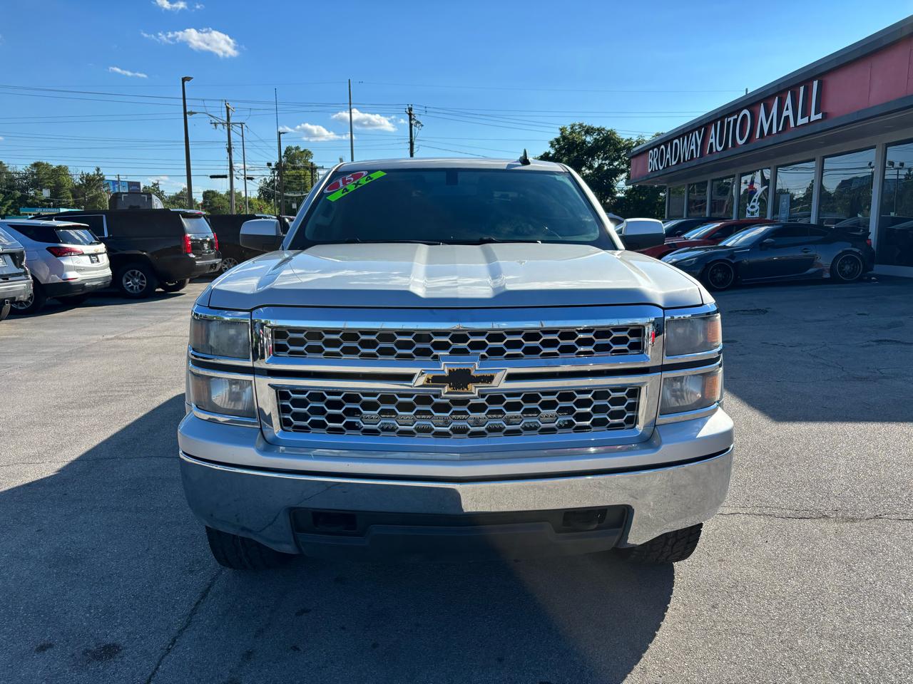 Chevrolet Silverado 1500 4WD Crew Cab 143.5" LT w/1LT 2015