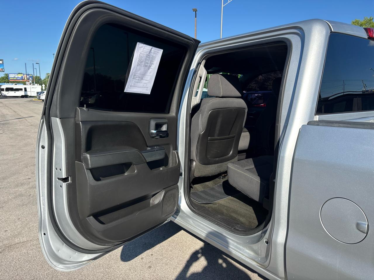 Chevrolet Silverado 1500 4WD Crew Cab 143.5" LT w/1LT 2015