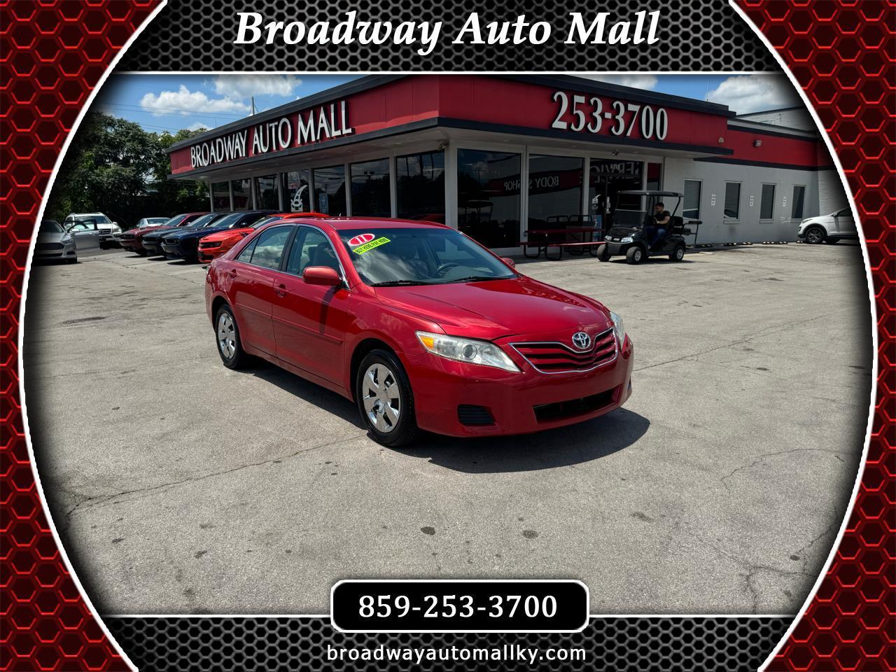 Toyota Camry 4dr Sdn I4 Man LE (Natl) 2011