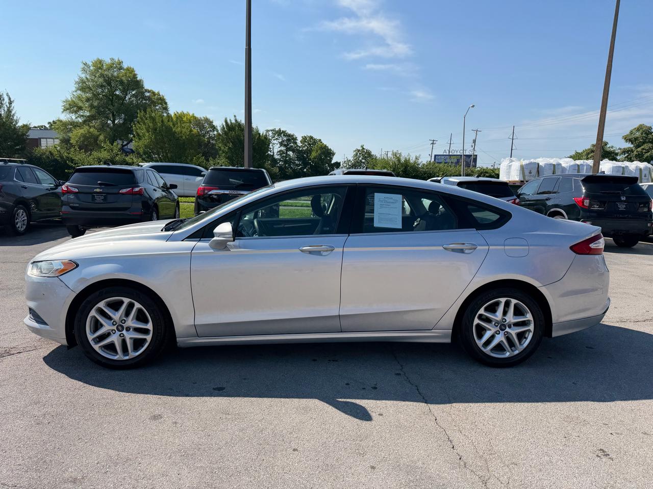 Ford Fusion SE 2013
